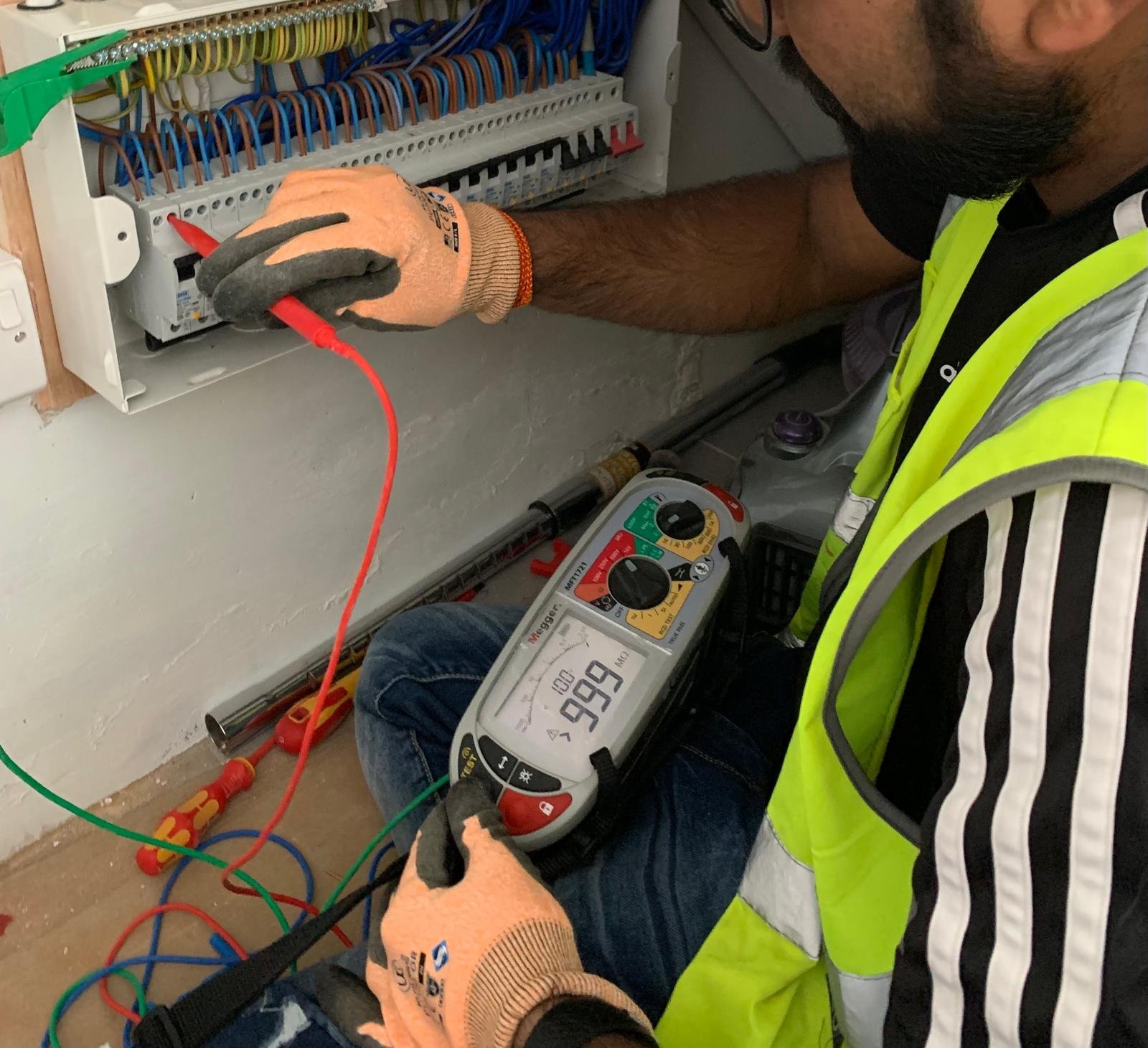 Inspection and Testing Certificate (EIC/EICR/MINOR WORK CERTIFICATE)